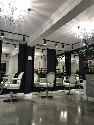 Viva. Zakład fryzjerski. Hopa-Ficht H.